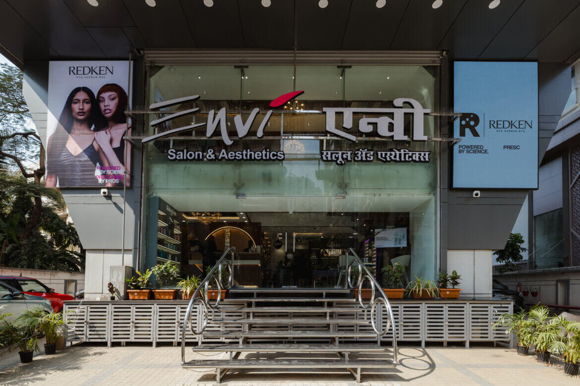 The New Envi Salon at Juhu, Mumbai