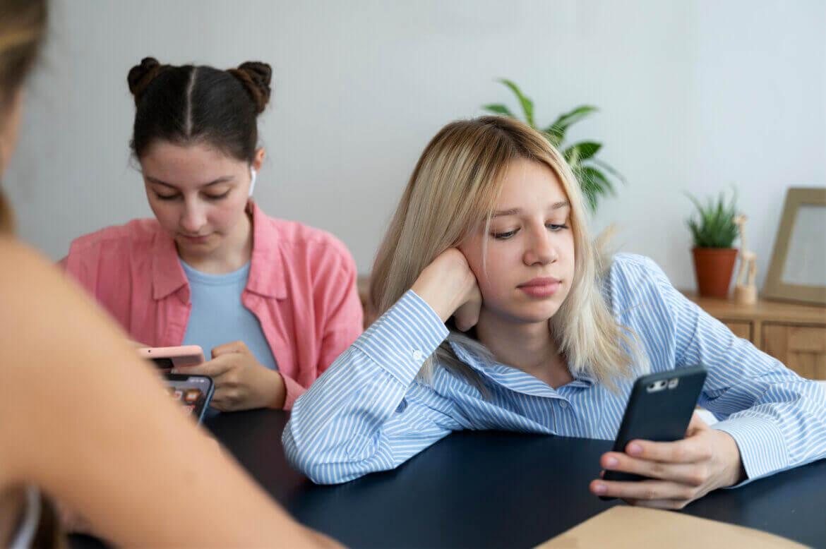 Do Beauty Influencers Impact Gen Z and its Mental Health?
