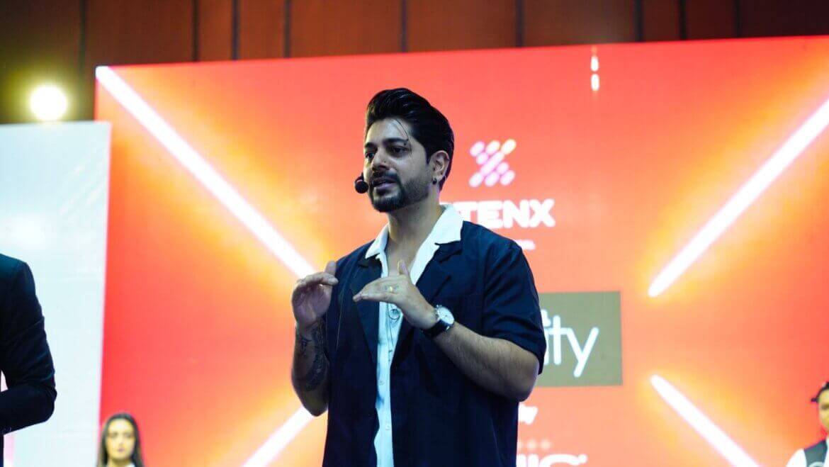 Perfect the Shag with Bangs With Sumit Malkotia