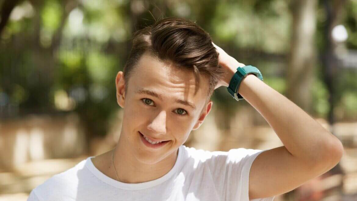 Spring hairstyles for men that are must-try this season