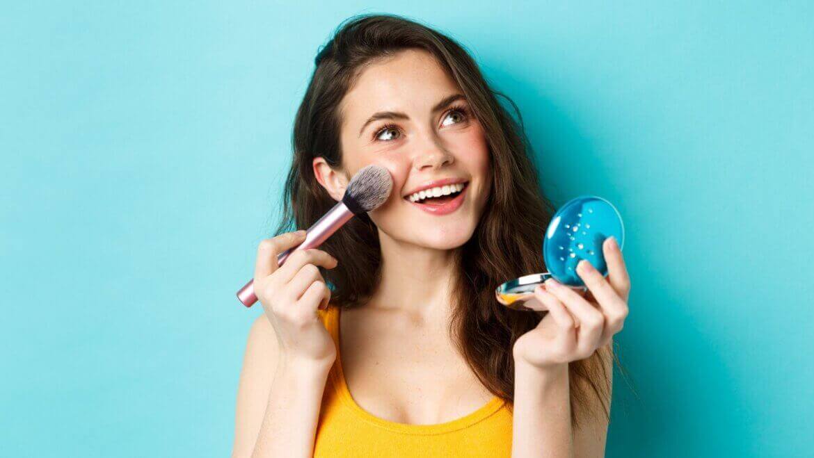 Summer makeup trends to give you a fresh look!